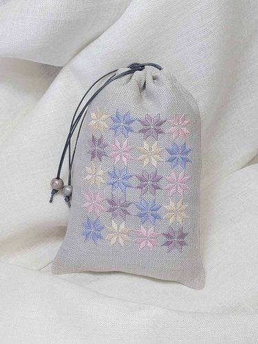Accessories and jewellery organizer pouch (lilac gamut embroidery, linen moonlight) 17700-kaita photo
